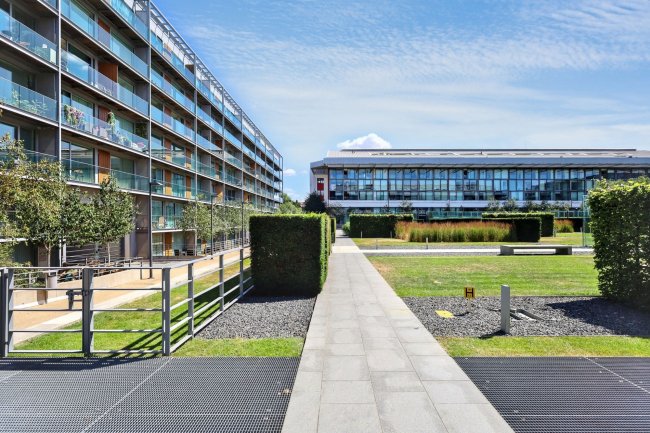 Flat 178 Northstand, Highbury Stadium, London N5 1FN 5