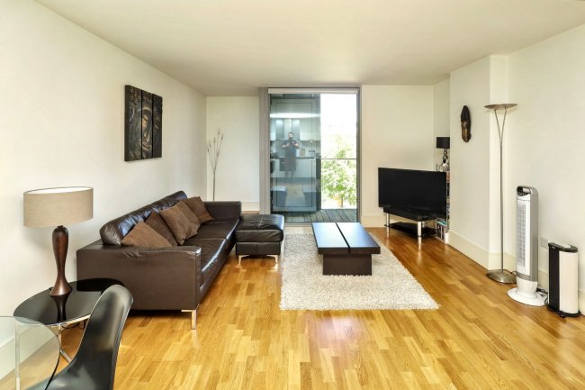 Flat 178 Northstand, Highbury Stadium, London N5 1FN 5