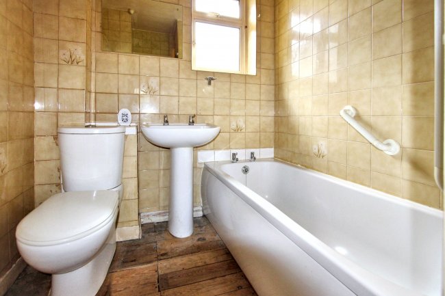 6a Woodside Lane, Grenoside, Sheffield, South Yorkshire, S35 8RW 1