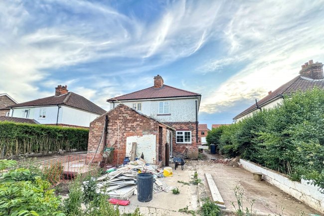 17 Cherry Lane, Wootton, DN39 6RL 5