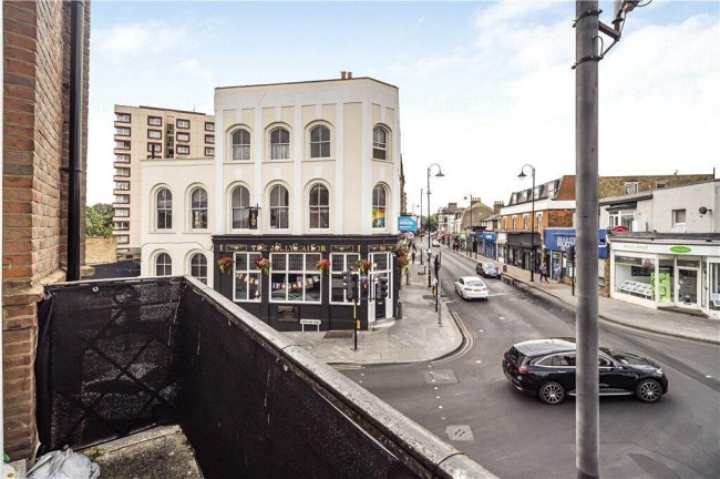 Flats 1-4, 63 High Street, South Norwood, London SE25 6EF 8