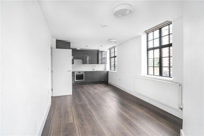 Flats 1-4, 63 High Street, South Norwood, London SE25 6EF 8