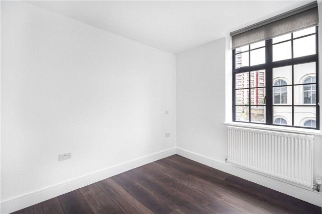 Flats 1-4, 63 High Street, South Norwood, London SE25 6EF 8