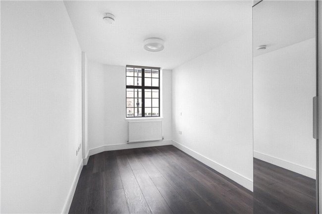 Flats 1-4, 63 High Street, South Norwood, London SE25 6EF 8