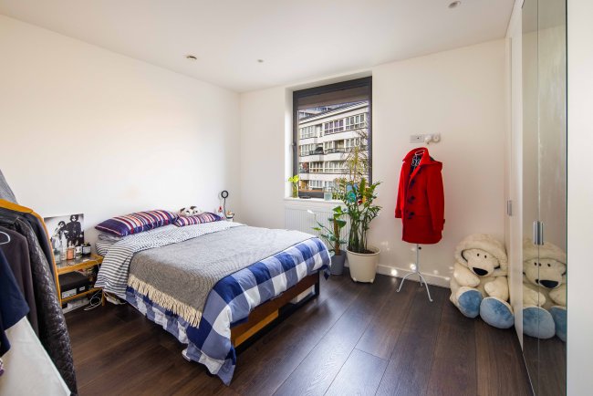 208 Cassland Road, London E9 5AJ 2