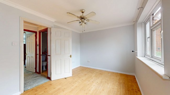 14 Sterry House, Stirling Close, Rainham, Essex, RM13 9NQ 9