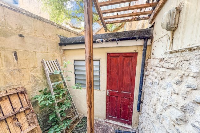 16 Old Orchard Street, Bath, BA1 1JU 9