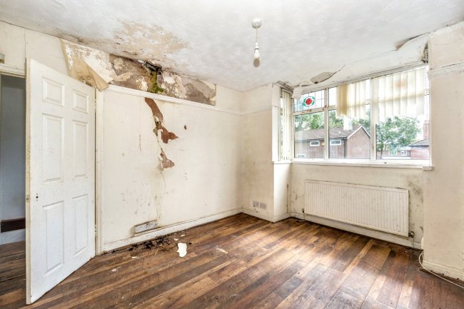 25 Westdean Crescent, Burnage, Manchester, M19 1GB 10