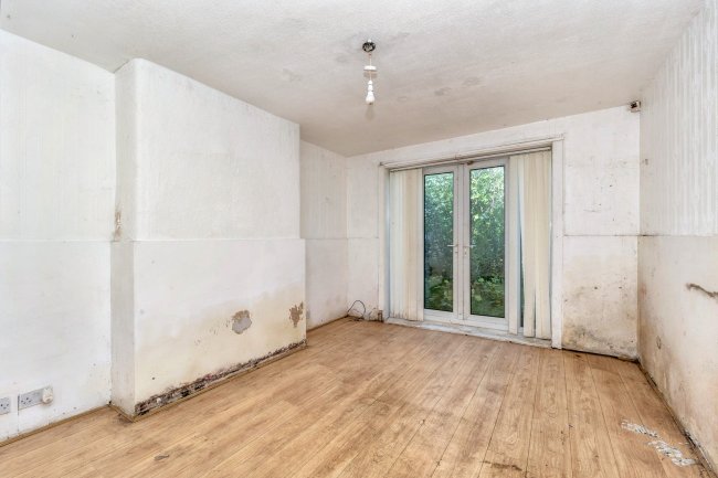 25 Westdean Crescent, Burnage, Manchester, M19 1GB 10