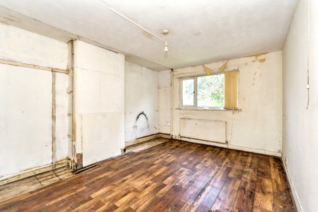 25 Westdean Crescent, Burnage, Manchester, M19 1GB 10