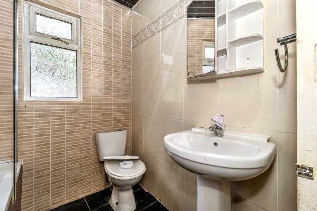 25 Westdean Crescent, Burnage, Manchester, M19 1GB 10