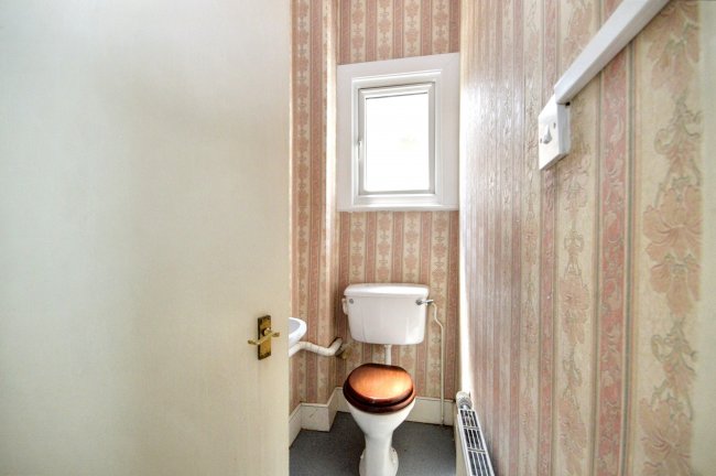 21 Garfield Road, Battersea, London SW11 5PL 2