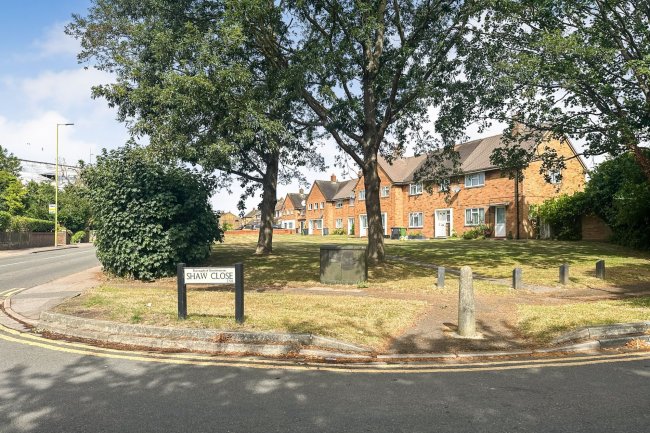 Plot 1, Land at Church Lane, Enfield EN8 0DU 3