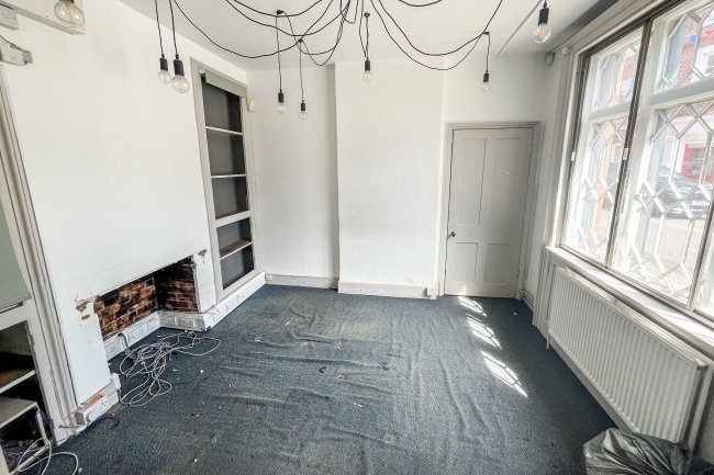 The Clock House, 2 Bedford Street, Ampthill, Bedford MK45 2NB 8