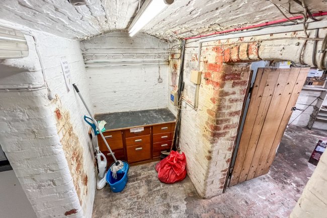 The Clock House, 2 Bedford Street, Ampthill, Bedford MK45 2NB 8