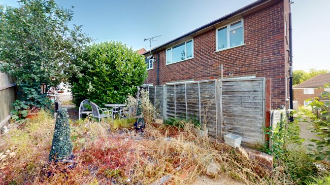 Flat 16 Elaine Court, Elaine Avenue, Rochester, Kent, ME2 2YR 8