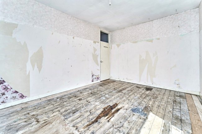 24 Hillary Street, Walsall, West Midlands, WS2 9BP 3