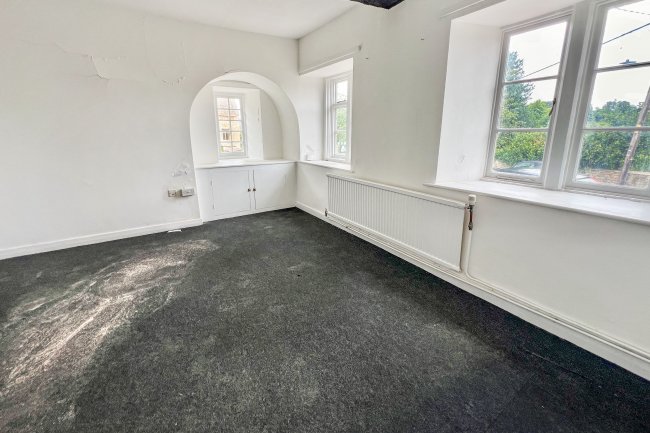 Flat 1 Springfield House, Church Lane, Box, Corsham, Wiltshire, SN13 8NW 2