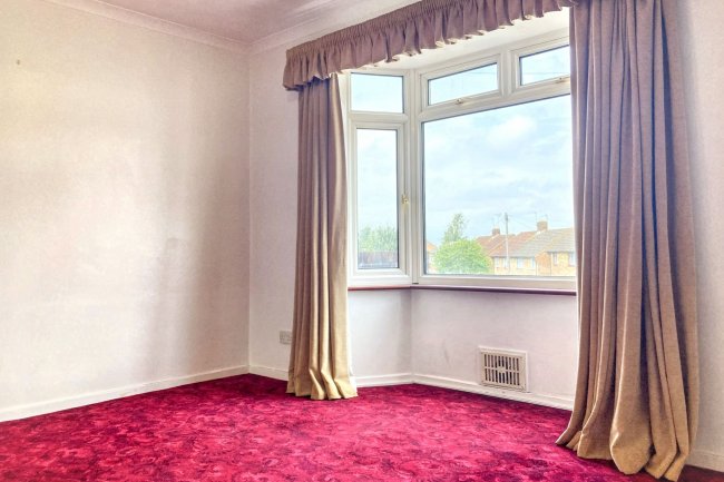 124 Frinstead Road, Erith, Kent, DA8 3LB 3