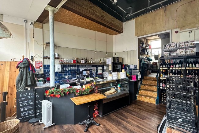 212 Selhurst Road, South Norwood, London, SE25 6XU 7