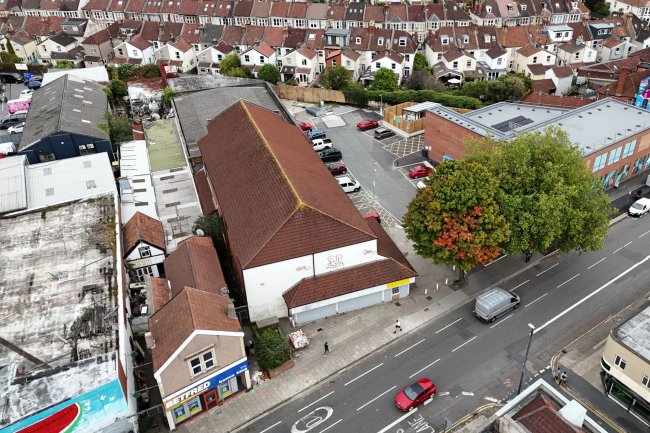 335 Gloucester Road, Bishopton, Bristol, BS7 8PE 4