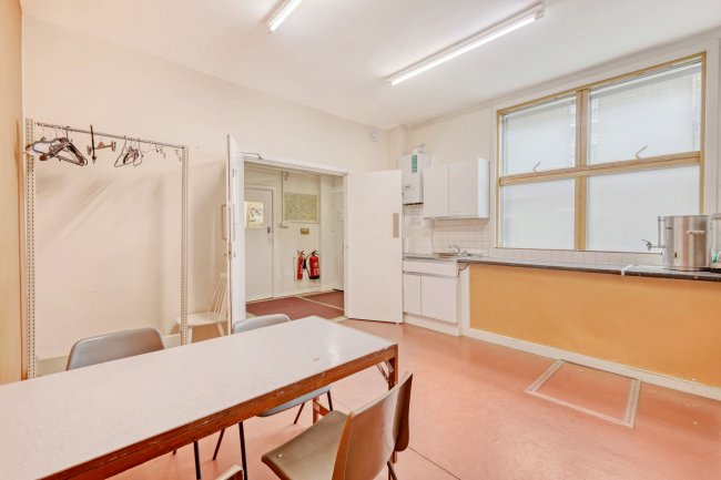 2a Browning Street, Elephant & Castle, London, SE17 1LN 10