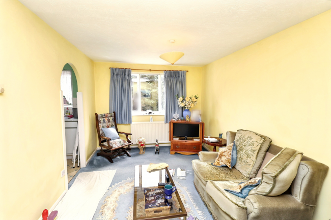 61 Laburnum Close, Friern Barnet, London, N11 3PA 3