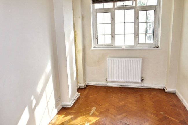 Flat 45 Macaulay Court, Macaulay Road, Clapham, London SW4 0QU 4