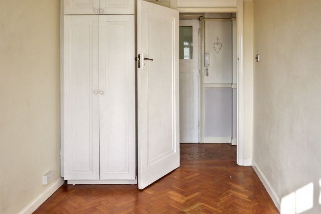 Flat 45 Macaulay Court, Macaulay Road, Clapham, London SW4 0QU 4