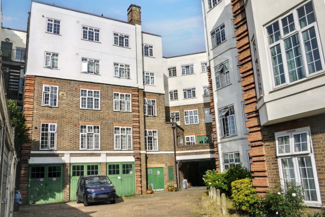 Flat 45 Macaulay Court, Macaulay Road, Clapham, London SW4 0QU 4