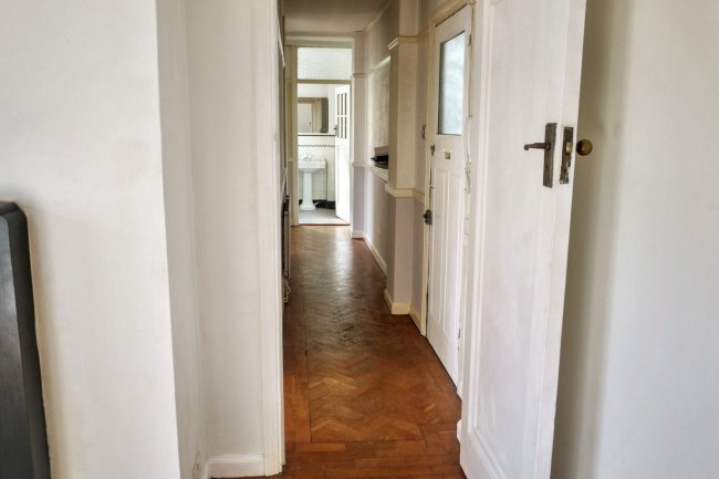 Flat 45 Macaulay Court, Macaulay Road, Clapham, London SW4 0QU 4