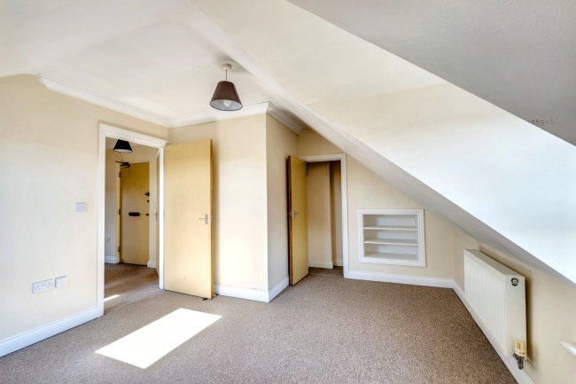 Flat 7, 9 Wycliffe Road, Bournemouth, Dorset  BH9 1JP 6