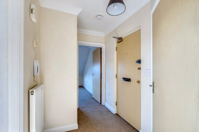 Flat 7, 9 Wycliffe Road, Bournemouth, Dorset  BH9 1JP 6