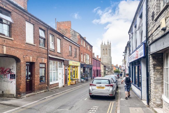 17 Benedict Street, Glastonbury, BA6 9NE 6