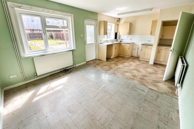 38 Woodland Road, Frome, Somerset, BA11 1LF 9