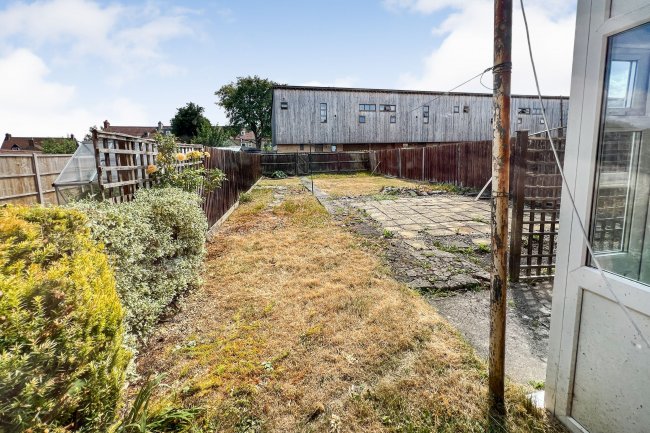 38 Woodland Road, Frome, Somerset, BA11 1LF 9