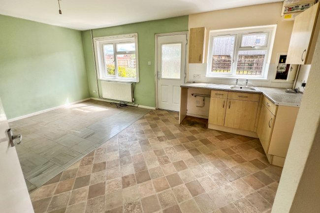 38 Woodland Road, Frome, Somerset, BA11 1LF 9