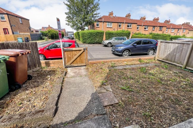 38 Woodland Road, Frome, Somerset, BA11 1LF 9