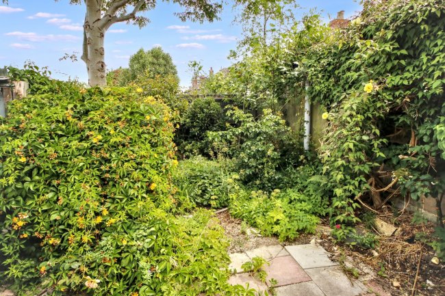 1 Old Post Office, Wyke Road, Wyke, Gillingham, Dorset, SP8 4NH 9