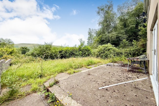 39 Penywern Road, Ystalyfera, Swansea, Wales, SA9 2NH 4