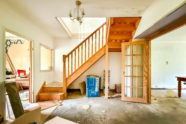 39 Penywern Road, Ystalyfera, Swansea, Wales, SA9 2NH 4