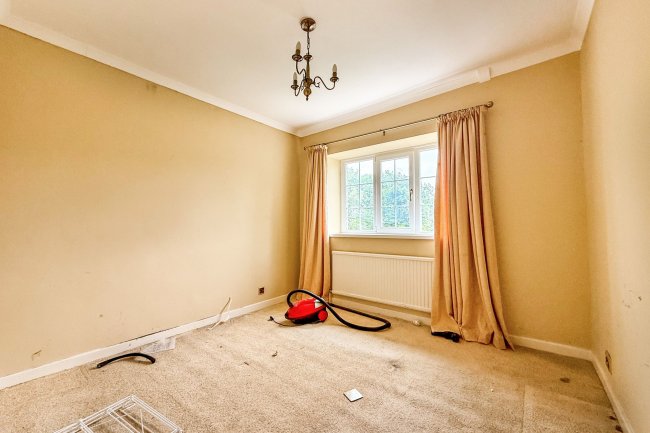 39 Penywern Road, Ystalyfera, Swansea, Wales, SA9 2NH 4