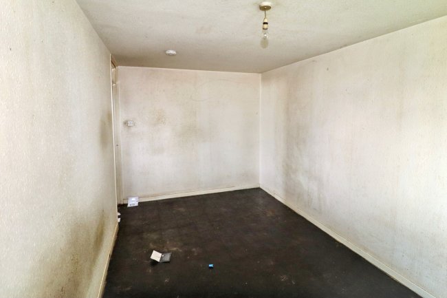 47B Hawkshead Drive, Hawkshead, Bradford, BD5 0TJ 8