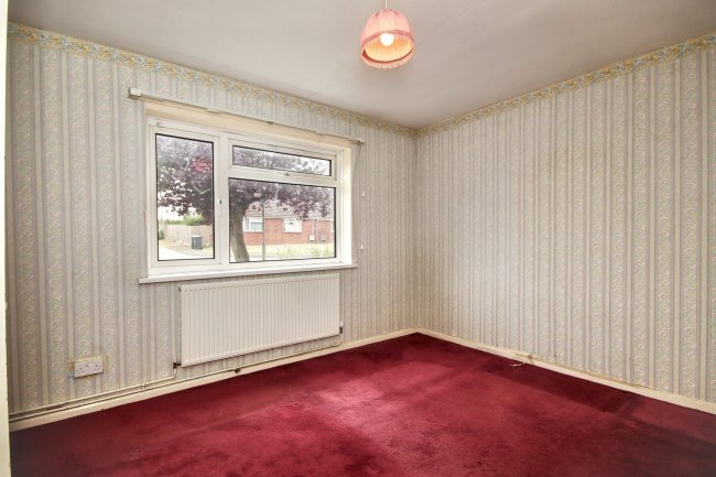 8 Weir Close, Buckden, St. Neots, Cambridgeshire, PE19 5TH 2