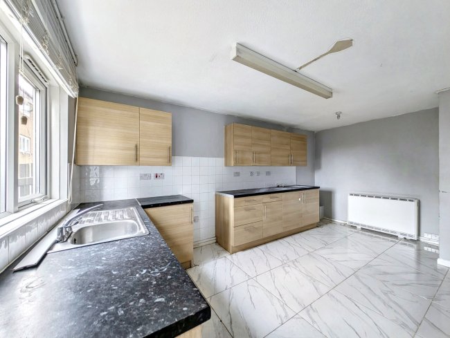 70 Stainton Drive, Felling, Gateshead, Tyne and Wear, NE10 9QX 10