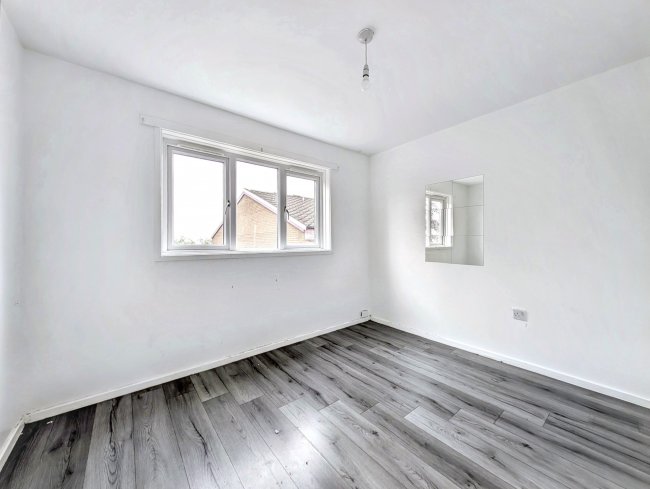 70 Stainton Drive, Felling, Gateshead, Tyne and Wear, NE10 9QX 10