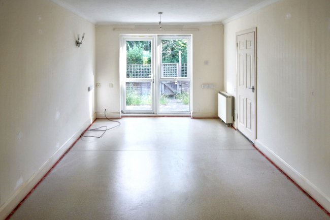 6 Willow Mews, Robertsbridge, East Sussex, TN32 5NL 1