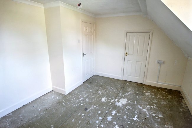 6 Willow Mews, Robertsbridge, East Sussex, TN32 5NL 1