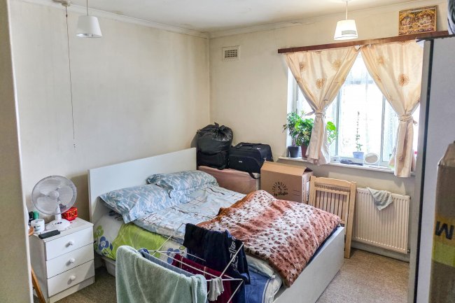 Flat 5, Berkeley Court, Neasden Lane, London NW10 1PX 5
