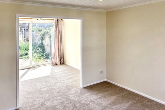 12 Clifton Walk, Benfleet SS7 1DL 1